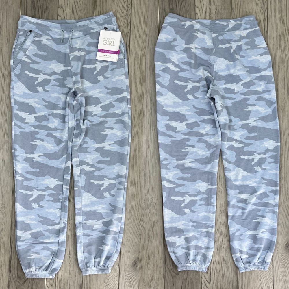 Athleta Girl Size L Blue Camo Warm Up Pull On NEW Sweatpants Jogger Super Soft